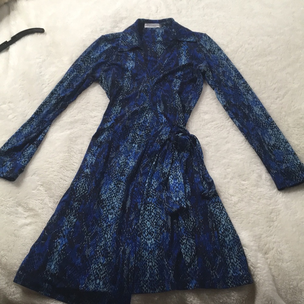Gorgeous Calvin Klein Snakeskin Print Wrap Dress